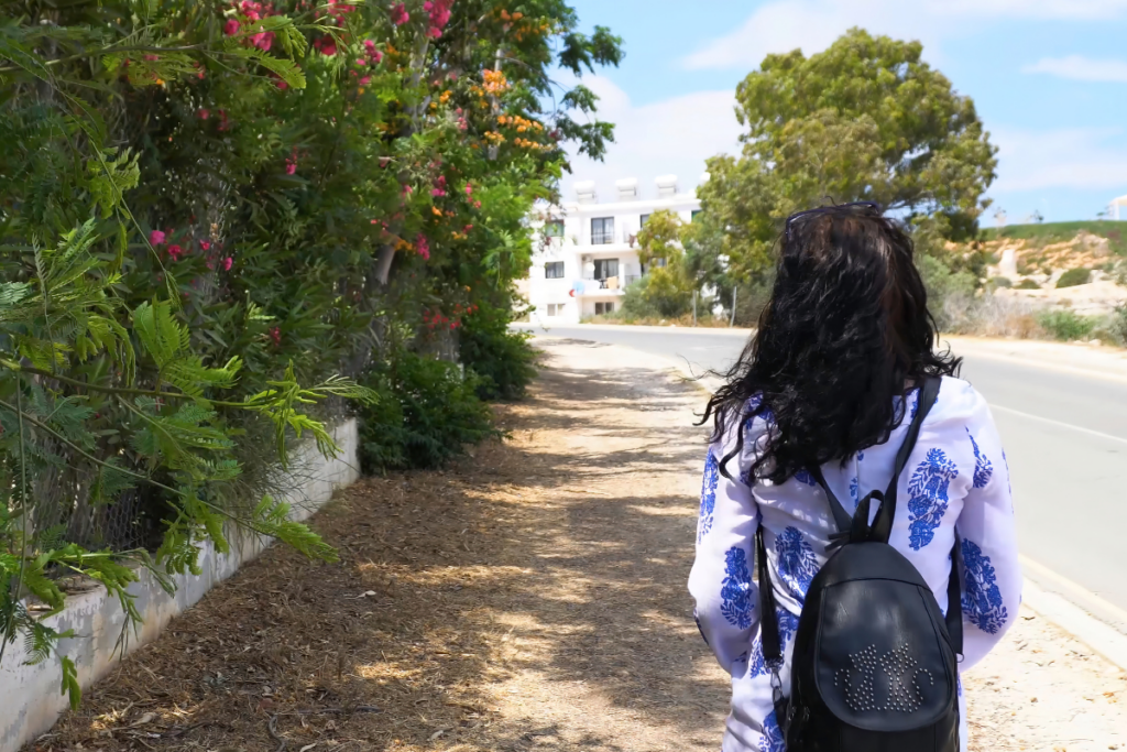 Where-should-pedestrians-go-if-there-are-no-sidewalks