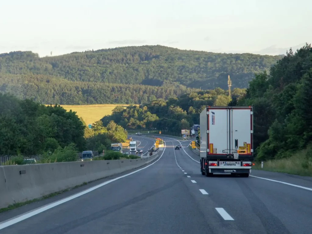 truck on the road - Savannah Commercial Vehicle Accident Lawyers 