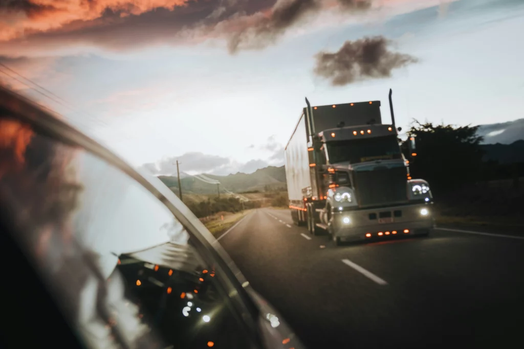 Atlanta 18-Wheeler Accident Lawyers | Thompson Law Fights for Maximum Compensation